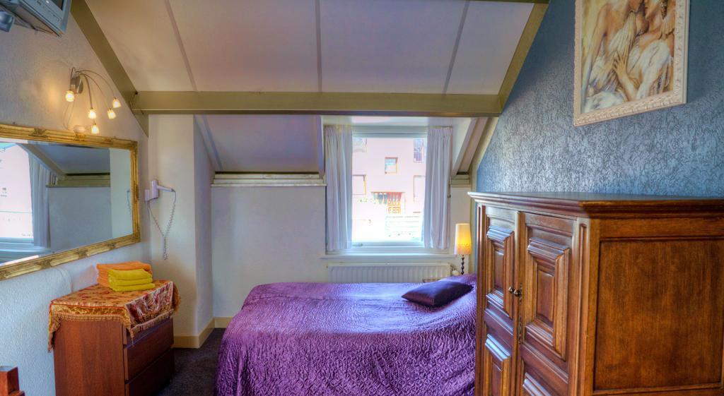 Pension & Spa De Watertoren Зандфорт Номер фото